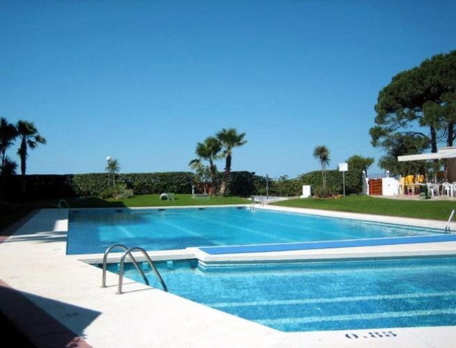Apartamento Playamero Deluxe Playa Capellans Frente Al Mar 萨洛 外观 照片